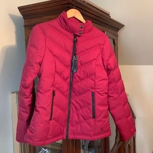 Ladies red ski jacket from Aether, size Large